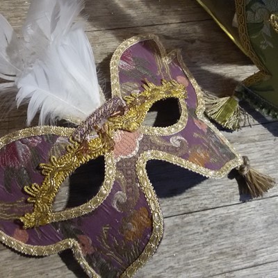 maschere di carnevale realizzate a mano